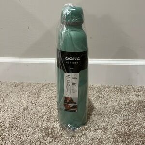 Brand New Avana Ashbury 24oz Water Bottle